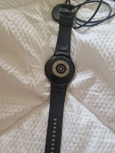 Samsung Galaxy Watch4 Classic (LTE, 46 mm) + laadija (2 foto / 3)