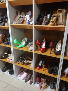 Одежда. (3 фото из 3)