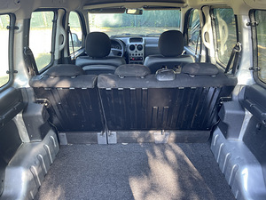 Citroen Berlingo 1,6 HDI (2009) (5 foto / 6)