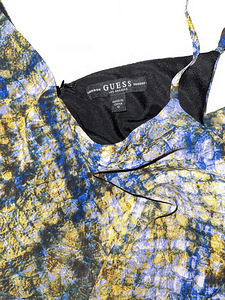 Uus Guess romper xs (3 foto / 3)