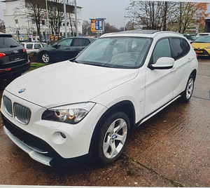 BMW x1 (2 фото из 3)