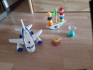 Много игрушек (2 фото из 4)