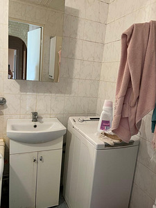 Müüa peegelustega vannitoakapp (3 foto / 3)