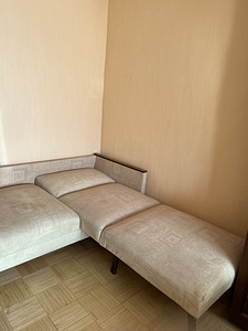 Продается диван кровать (3 фото из 3)