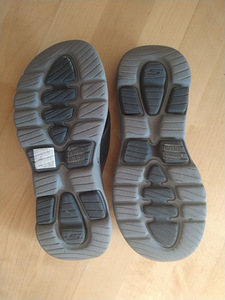 Meeste plätud Skechers, suurus 43 (3 foto / 3)