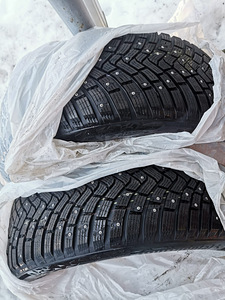 Новая резина Continental Ice Contact 3 -245/50- R19-RUN FLAT (5 фото из 8)