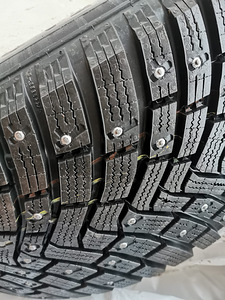 Новая резина Continental Ice Contact 3 -245/50- R19-RUN FLAT (6 фото из 8)