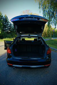 BMW 320D Xdrive Luxury 2.0 (135 KW) (6 foto / 11)