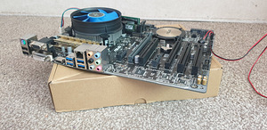 Emaplaat Asus Z97 i3-4160T (1 foto / 3)