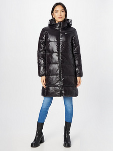 Mantel Calvin Klein XS (3 foto / 3)