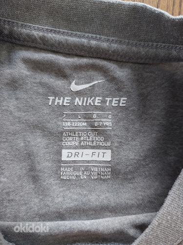 Спортивная футболка Nike приличного размера 116-122 (фото #4)