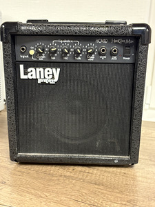 Laney HCM10 Hardcore Max Black Portable 20 Watts Speaker Gui (1 foto / 1)