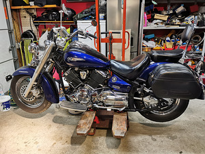 Yamaha XVS1100A Dragstar Classic (9 foto / 9)