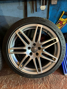 Audi originaal veljed rehvidega (1 foto / 7)