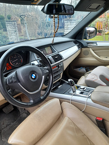 BMW x5 (3 фото из 9)