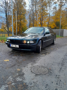 BMW e38 730d (2 фото из 11)