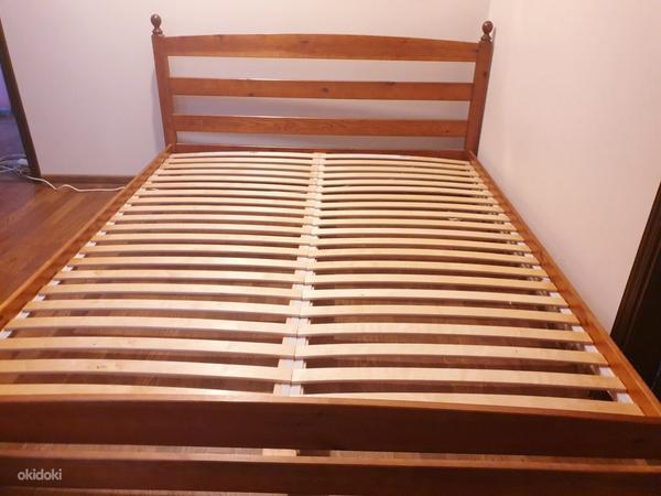 Массивная деревянная кровать 160×200 (фото #5)