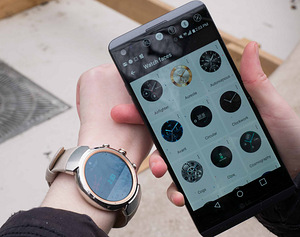 Asus ZenWatch 3 440D (2 foto / 8)