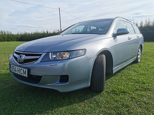 Honda Accord Tourer 2.2 103kW diisel (2 foto / 6)