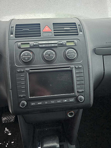 VW touran 2004 1.9 77kw (6 foto / 9)