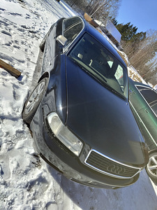 Audi A8 d2 varuosadeks (1 foto / 7)