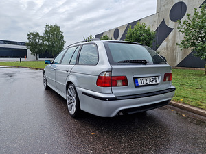 BMW 530D 142KW E39 Touring 2001 (4 foto / 10)