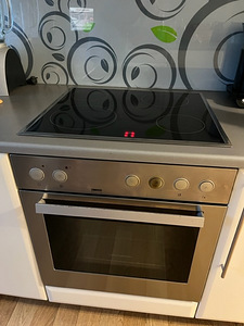 ZANUSSI ВСТРОЕННАЯ ДУХОВКА И ПЛИТА (3 фото из 3)