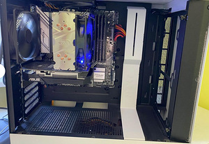 Настольный компьютер Intel CORE I9 (4 фото из 7)