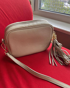 Uus kott crossbody, nahk (1 foto / 1)