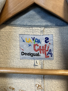 Desigual jakk (4 foto / 4)