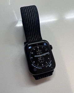 Apple Watch series 5, 44 mm, Stainless steel, LTE (1 foto / 3)