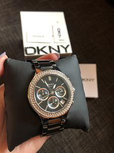 DKNY kell