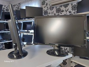2x 22 tolli monitorid Benq (2 foto / 2)
