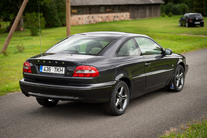 Мануал Volvo C70 T5 (11 фото из 15)