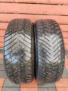 215/60R16 Yokohama Iceguard IG65 naastrehvid (1 foto / 1)