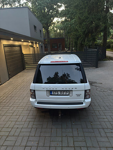 Land Rover Range Rover (4 фото из 15)