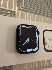 Apple Watch 7 45mm gps (5 foto / 6)