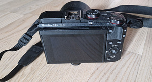 Canon PowerShot G3X 25x zoom (4 foto / 4)
