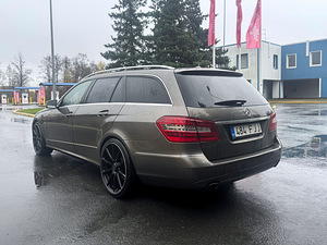 Mercedes-Benz E350 CDI (3 foto / 8)