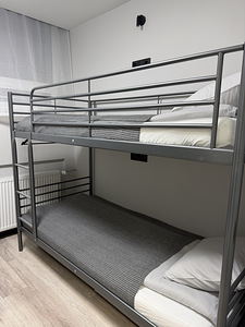 Narivoodi SVÄRTA (IKEA) / Двухярусная кровать (1 фото из 3)