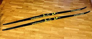 Klassikasuusad Fischer Speedmax TwinSkin 207 stiff (1 foto / 1)