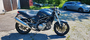 Cagiva Raptor 1000 (2 foto / 8)