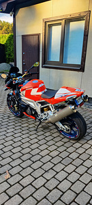 Aprilia Tuono RSV 1000 R