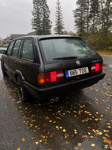 BMW E30 325iX 125kw nelivedu (2 foto / 5)