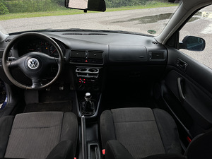 Volkswagen Golf 4 GTI 2.3 110kw Recaro. (6 foto / 11)