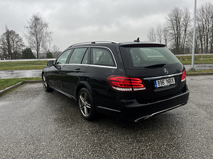 Mercedes-Benz E350 4matic (3 foto / 13)