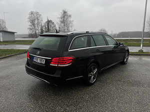 Mercedes-Benz E350 4matic (4 foto / 13)