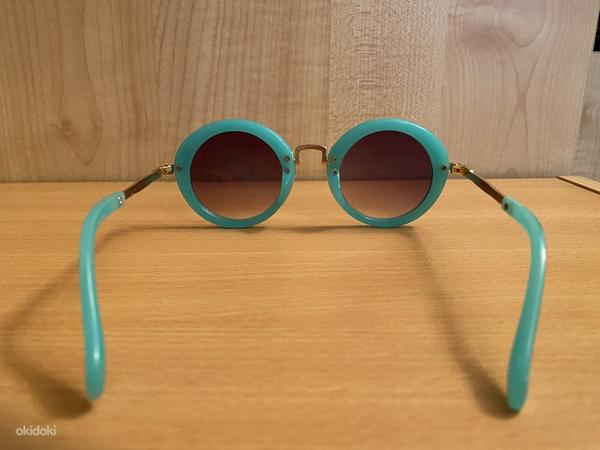 Детские солнцезащитные очки (фото #7)