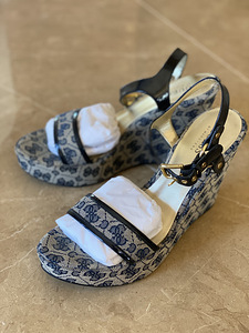 Guess размер 40, туфли, оригинал (3 фото из 5)