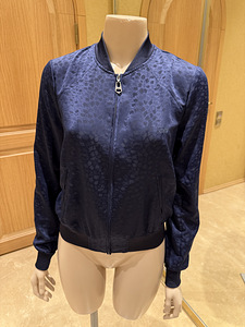 GUESS размер XS/S (5 фото из 8)